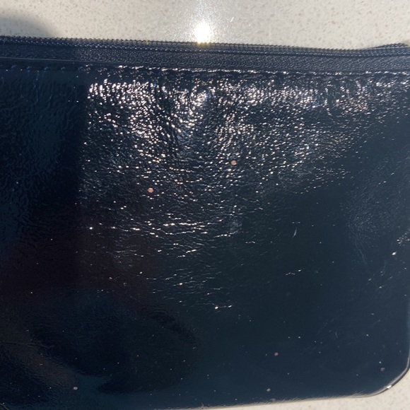 Michael Kors MK logo Shiny Black Zipper Wallet - Picture 13 of 15